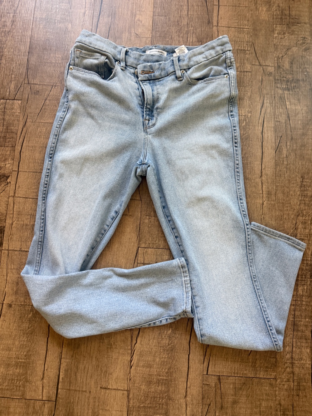 Good American Light Wash High-Rise Women's Jeans